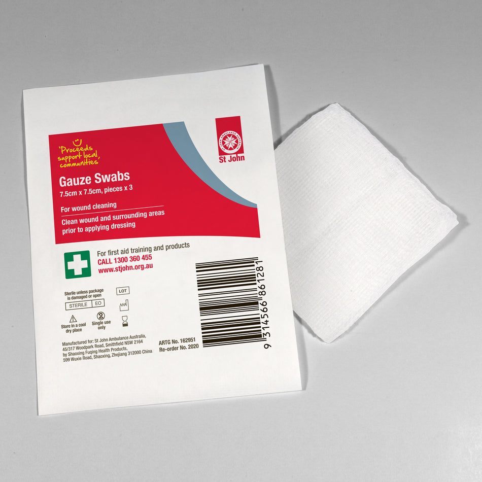 Gauze Swabs Sterilize - 7.5cm x 7.5cm - 3 per pack