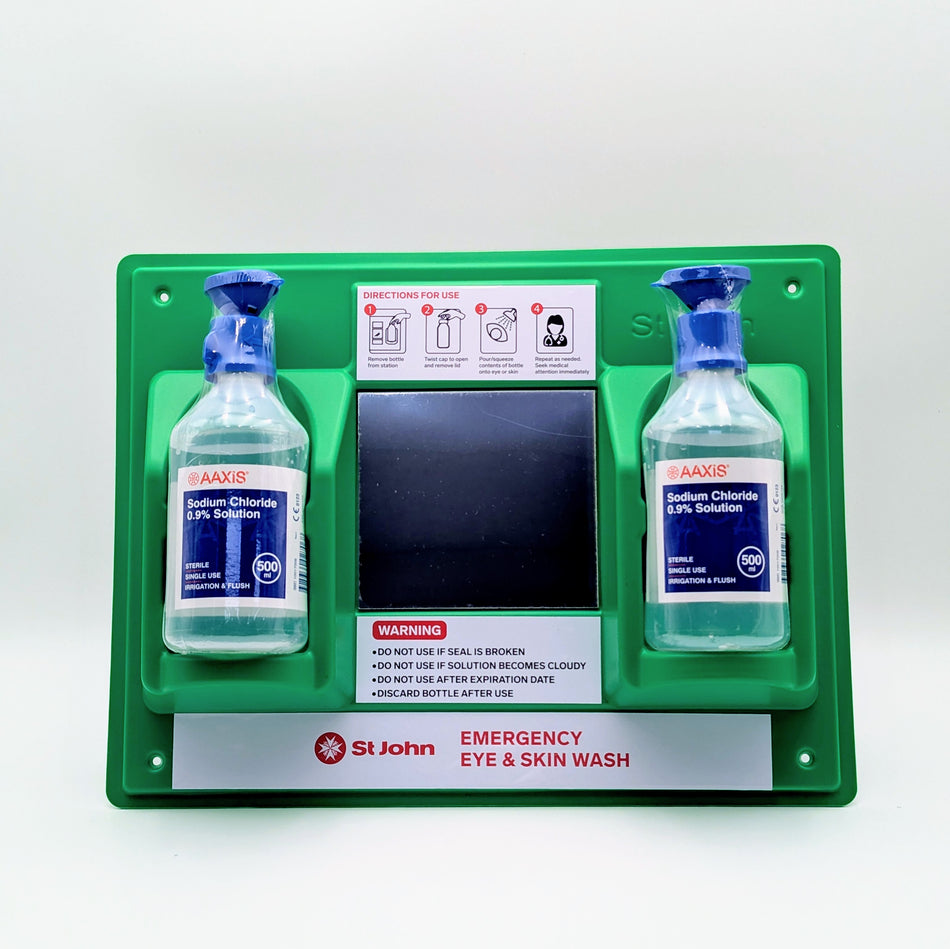 Eye and Skin Wash Wall Station Set